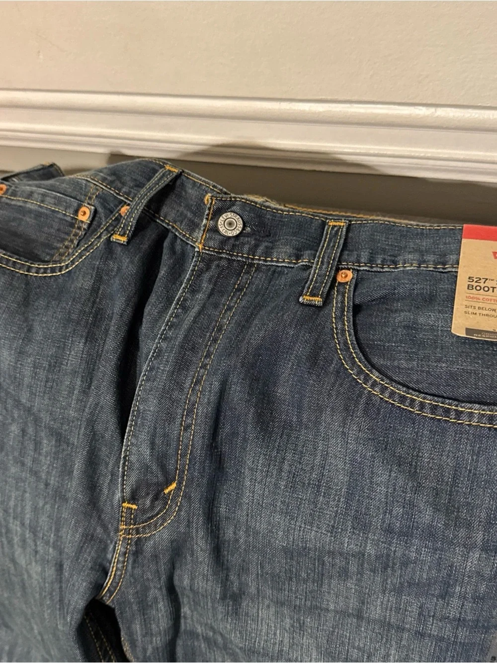 Levis levi 527